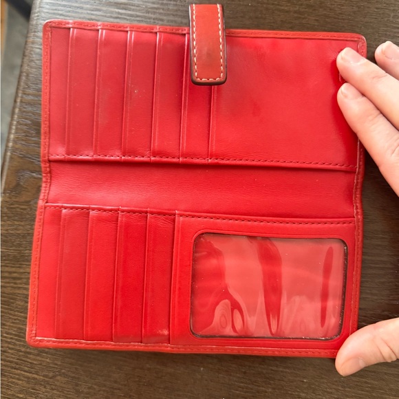 Coach Slim Signature Wallet - Picture 5 of 5